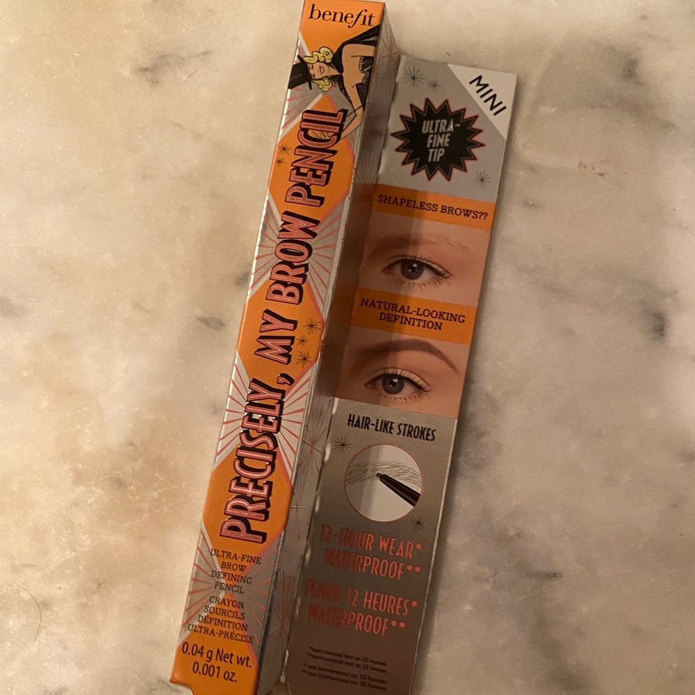 Benefit Mini Brown Pencil
